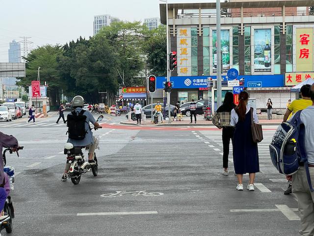 桥中街道交通新动态，城市流动新篇章开启